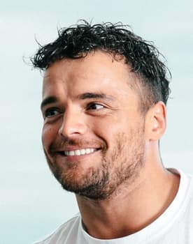Joseph Robinson as Juice Robinson