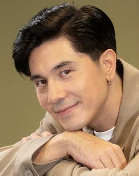 Paulo Avelino