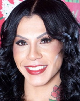 Ana Carolline