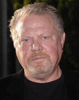 William Lucking as Argus