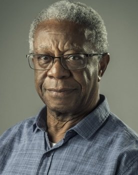 Milton Gonçalves as Self