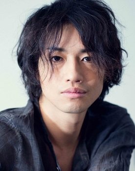 Takumi Saitoh Photo
