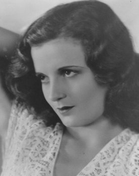 Nora Lane as Ellen Briscoe