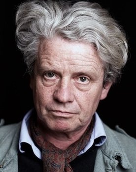 Julian Firth