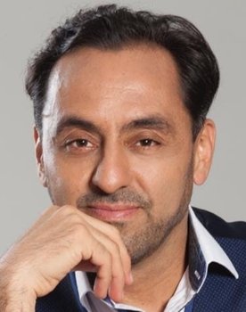 Mauricio Goyeneche as Hermes Valenzuela / Helmer Pacho Herrera