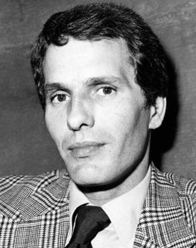 Giuliano Gemma as Monty Mulligan