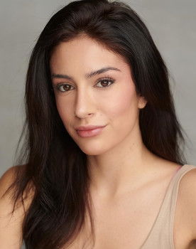 Rocio Scotto as Carmen Aguilar