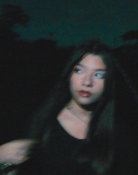 Valeria Machado as Woman 1