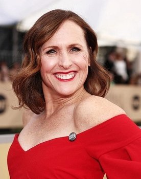 Molly Shannon as Tish Cattigan
