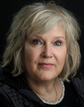 Gabriele Blum as Lotti