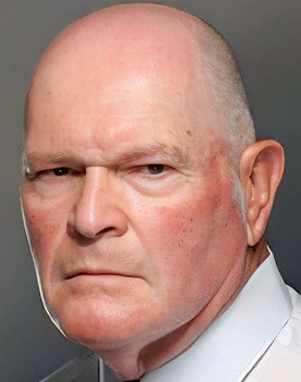 Ken Kerman as Burly Trucker