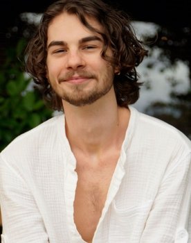 Jarred Mauch as Jovanni Falcone