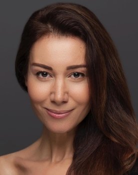 Aysun Metiner as Conchita