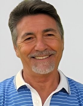 Mauro Ribera as Robert