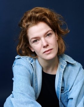 Magdalena Wiedenhofer as Professor Kuchen