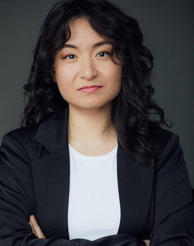 Shuyi Jia as 
