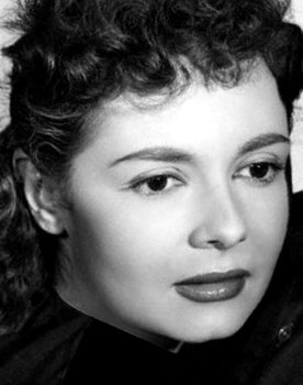 Lisette Lebon as Rosette, maid