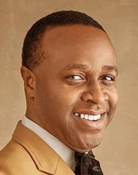 Femi Adebayo as Banji