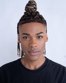 Laquarn Lewis as Lady Die