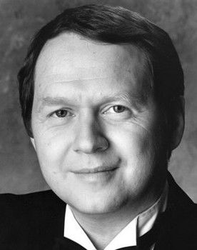 Paul Ostrovsky as Николка