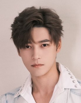 Liang Xuefeng