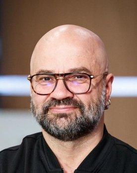 Mihkel Raud as Tõnn