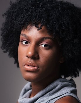 Yelidá Díaz as Makenya