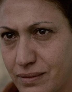 Salha Nasraoui as Monia
