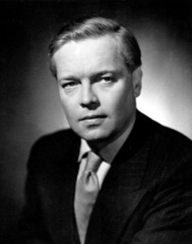 Hans Brausewetter as Der Pikkolo