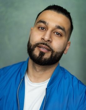 Islah Abdur-Rahman as Mr Philipps