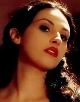 Elisa Morucci as Lupetta