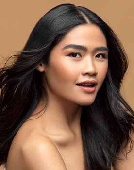 Runny Rudiyanti as Rara