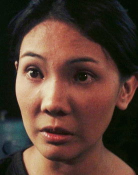 Lily Gamboa Mendoza as Perla