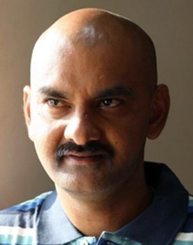 Jabardast Murali as 