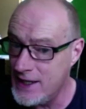 Noel Holmes as Teddy (voice, uncredited)