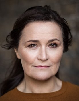 Paula McGlinchey as 