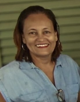 Elizabeth Santos as Elizabeth Santos