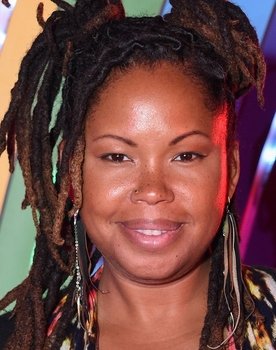 Kamali Minter as Michelle (voice)