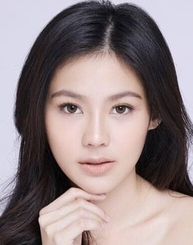 Natasha Chulanond as Nila / Ravee