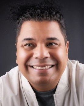 Orlando Leyba as Hector