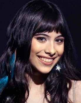 Melani García as Raquel