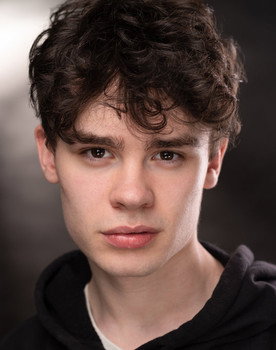 Billy Currid as Tommy