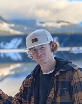 Justin Kungl as Swinger