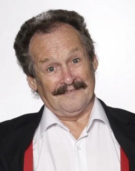 Bobby Ball as Duckers