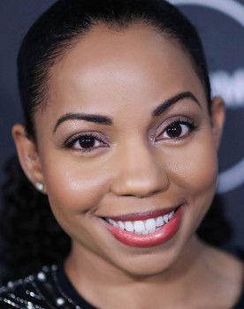 Sashani Nichole as Mia