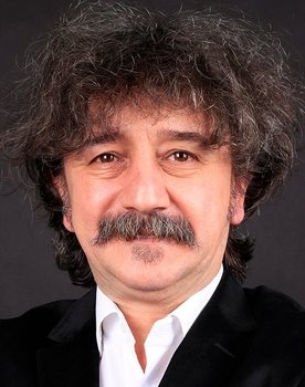 Süleyman Atanısev