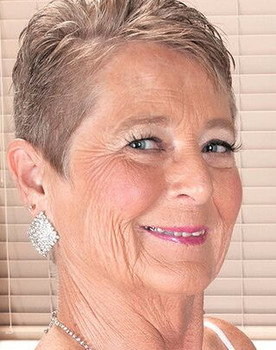 Joanne Price