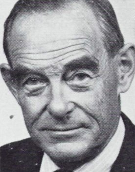 Otto Carlmar as Blom (uncredited)