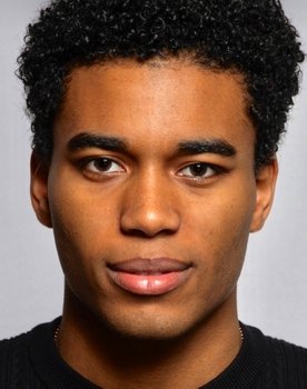 Jacob Daniel Smith as Amir