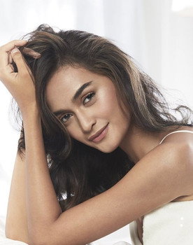 Jachin Manere as Self - Contestant (Philippines)